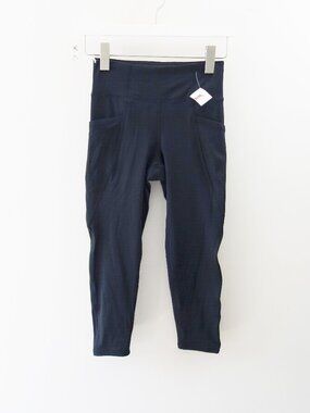 GapFit Teen Black Pocket Active Capri Leggings Size 12 NWT!